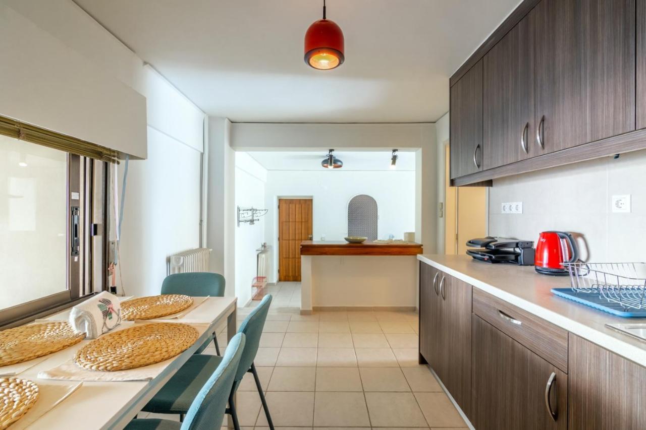 City Center With Free Parking And Port Side View Apartment Ираклио Екстериор снимка